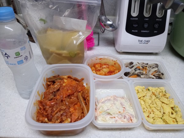 정직한식사, 반찬배달, 반찬, 저염식, 환자식사, 식단제반찬, 아이반찬, 반찬배달, 다이어트 81c1776e7e31f39a101a30589c0b13d6_1601390763_0576.jpg