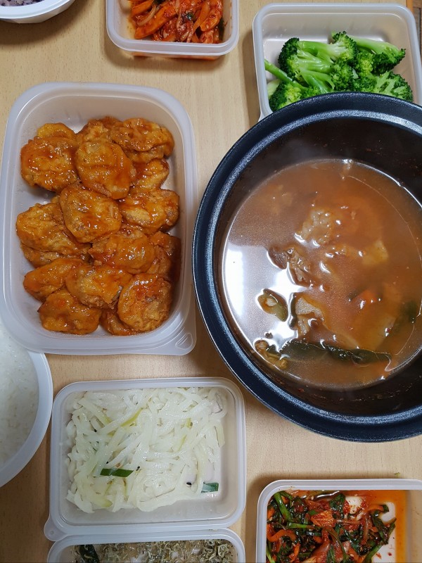 정직한식사, 반찬배달, 반찬, 저염식, 환자식사, 식단제반찬, 아이반찬, 반찬배달, 다이어트 e4837e55c326dc1a75b70ec7b247422e_1602760524_8837.jpg