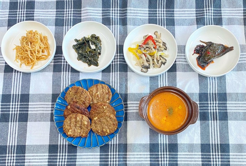 정직한식사, 반찬배달, 반찬, 저염식, 환자식사, 식단제반찬, 아이반찬, 반찬배달, 다이어트 7362dd30ed3cf855c06b81c16e899944_1617930793_7418.jpg