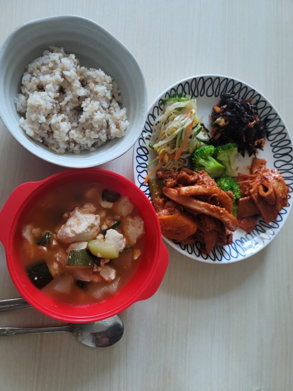 정직한식사, 반찬배달, 반찬, 저염식, 환자식사, 식단제반찬, 아이반찬, 반찬배달, 다이어트 5c394cb5df94770ef149588c47bba429_1634722466_3253.jpg