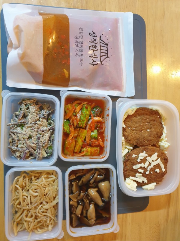정직한식사, 반찬배달, 반찬, 저염식, 환자식사, 식단제반찬, 아이반찬, 반찬배달, 다이어트 8ca459e39e75bda19ae91653cad6e3bb_1655644203_9568.jpg