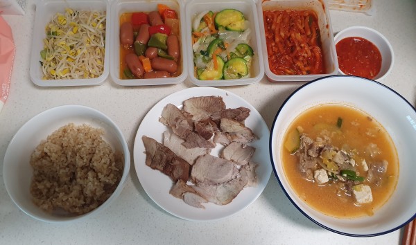 정직한식사, 반찬배달, 반찬, 저염식, 환자식사, 식단제반찬, 아이반찬, 반찬배달, 다이어트 ec5f4087e3594bf6cf6004589cc54589_1655636257_2212.jpg