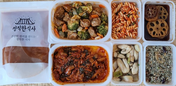 정직한식사, 반찬배달, 반찬, 저염식, 환자식사, 식단제반찬, 아이반찬, 반찬배달, 다이어트 787b77259fa6f6e5ae52b02b7612ed3b_1683878745_7133.jpg