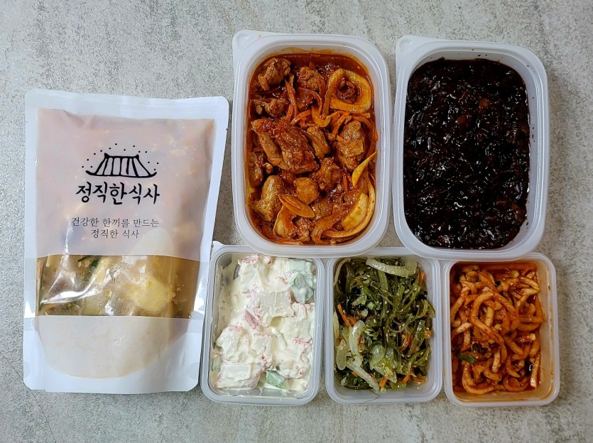 정직한식사, 반찬배달, 반찬, 저염식, 환자식사, 식단제반찬, 아이반찬, 반찬배달, 다이어트 9c42e33d99e54eda3281c999c2f25e15_1717933095_4008.jpg